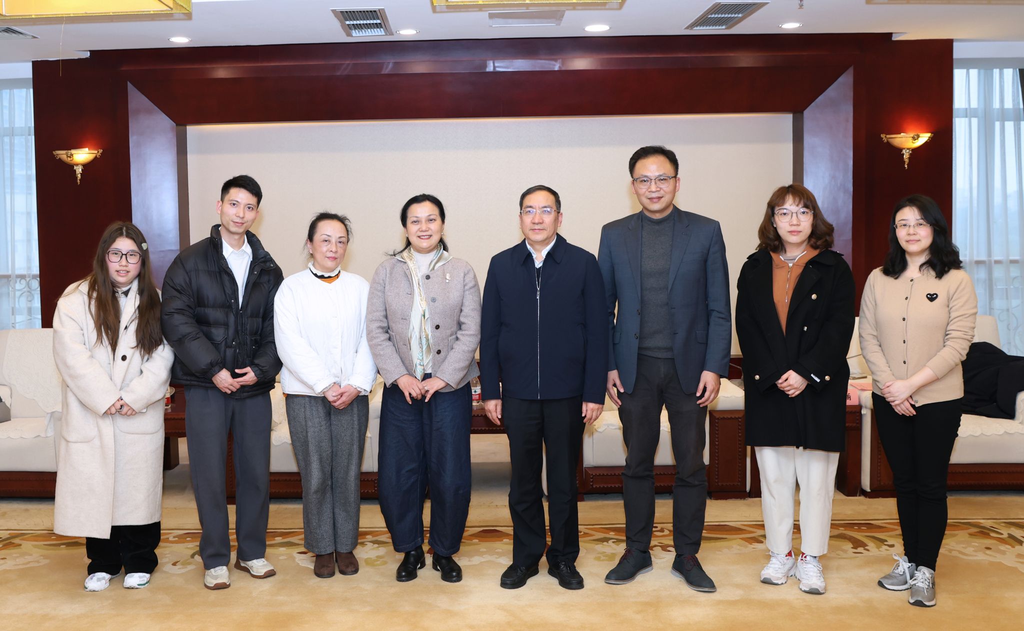 四川省妇女联合会一行来访公司